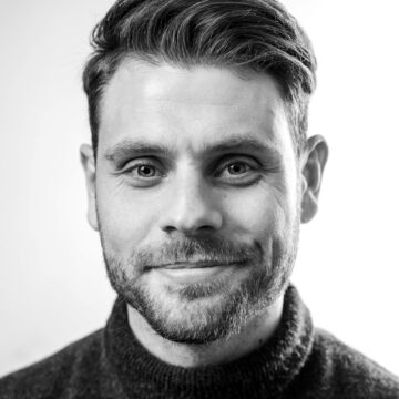 Артур Логай